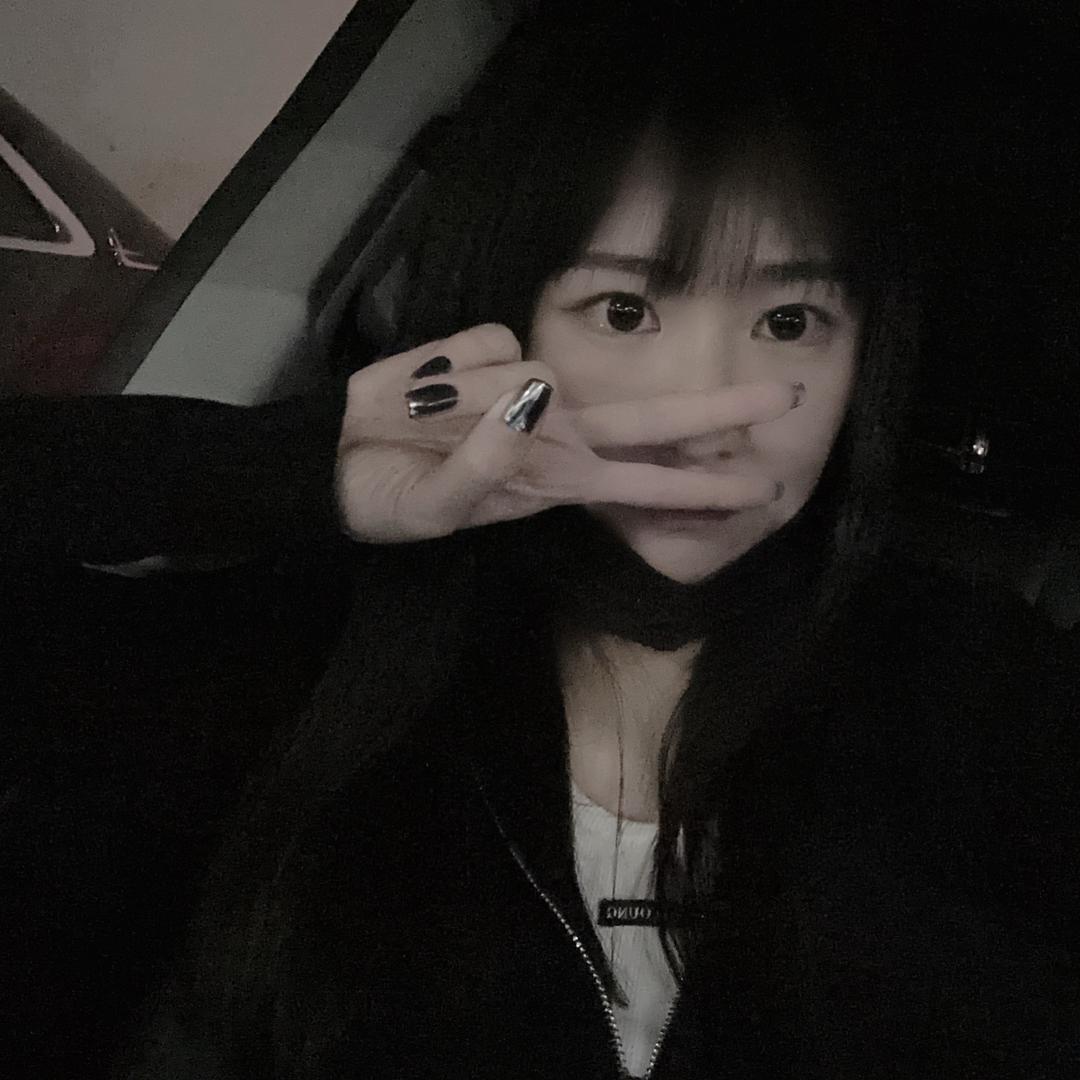 普通美女脆西西（发财中）