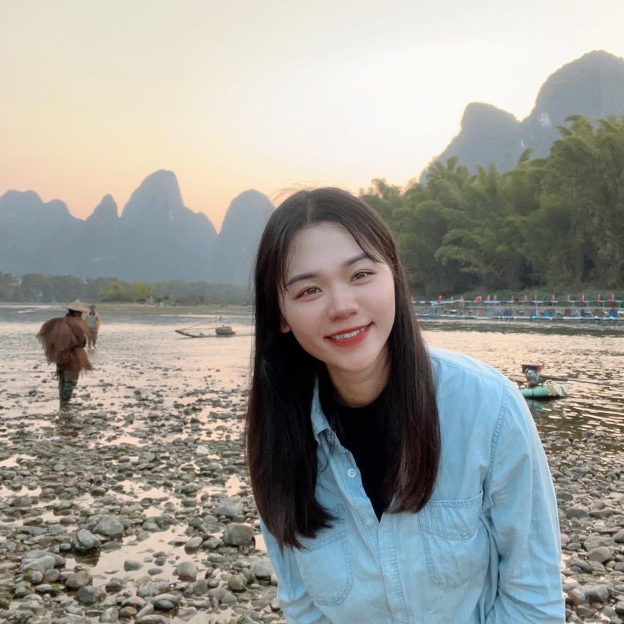 桂林导游～婲🌸旦