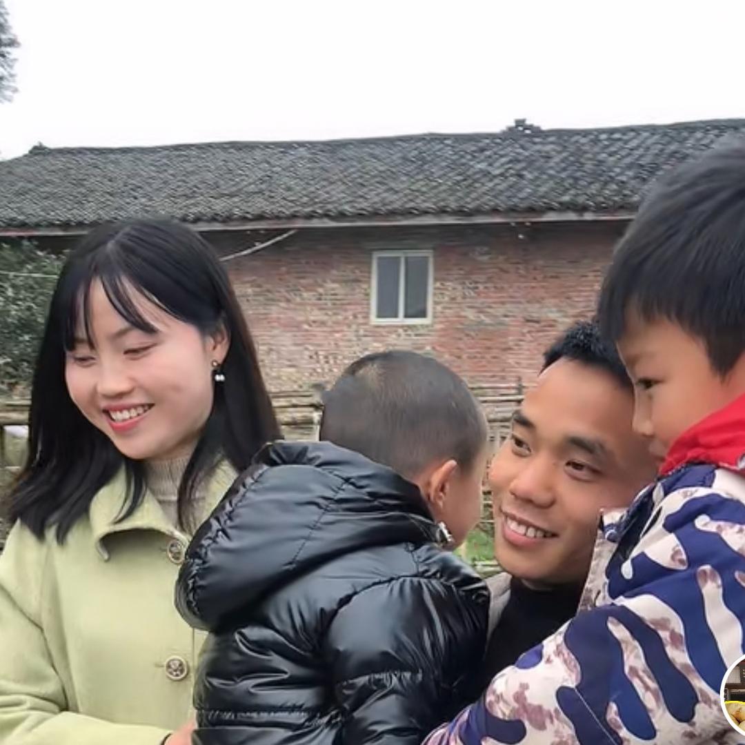蜀中小红姐