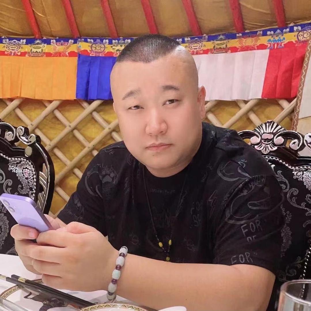 杨铠强