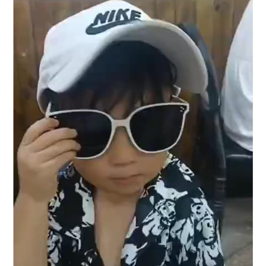牛奶咖啡小雨