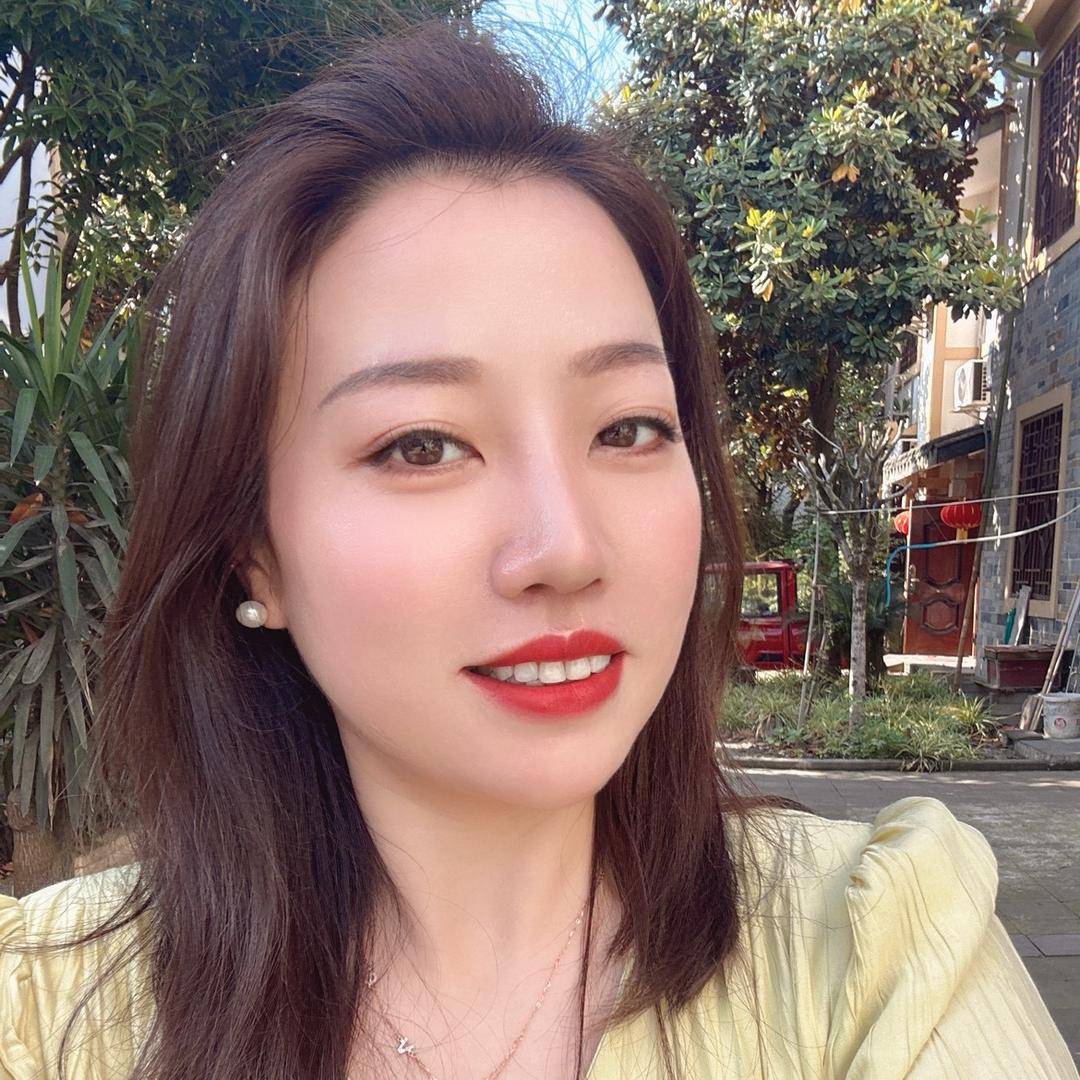 杨千万～杉木林板材运营中心