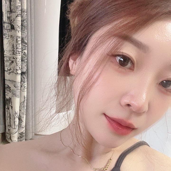 cherry girl👧