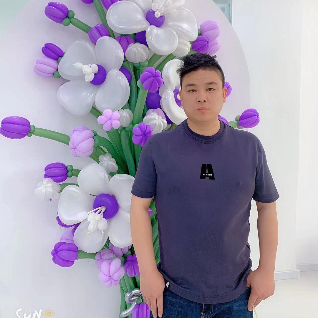 交城气球哥温斌（捌月派对工作室）