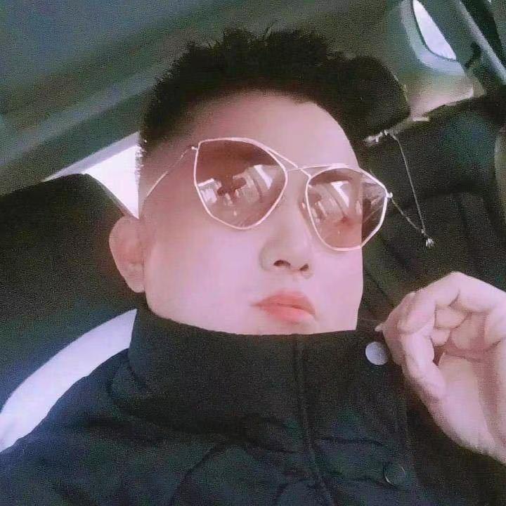 小虎男装