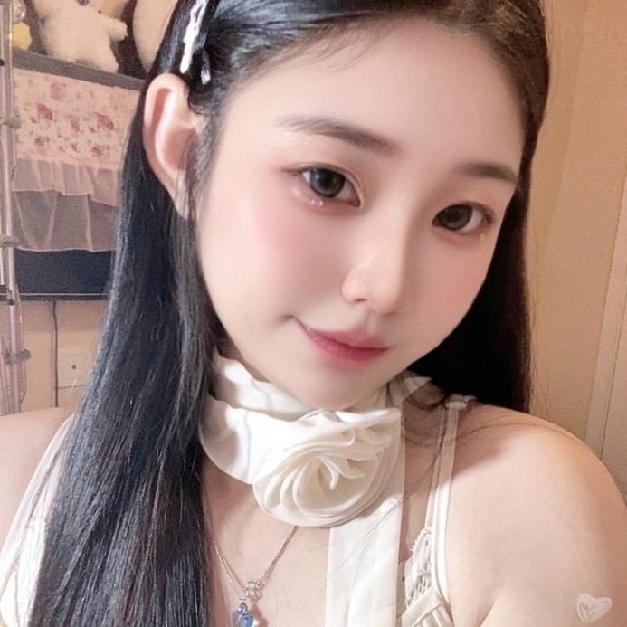 莹莹👑