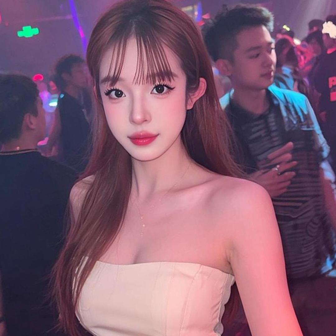 泡芙味的女孩子o🖤