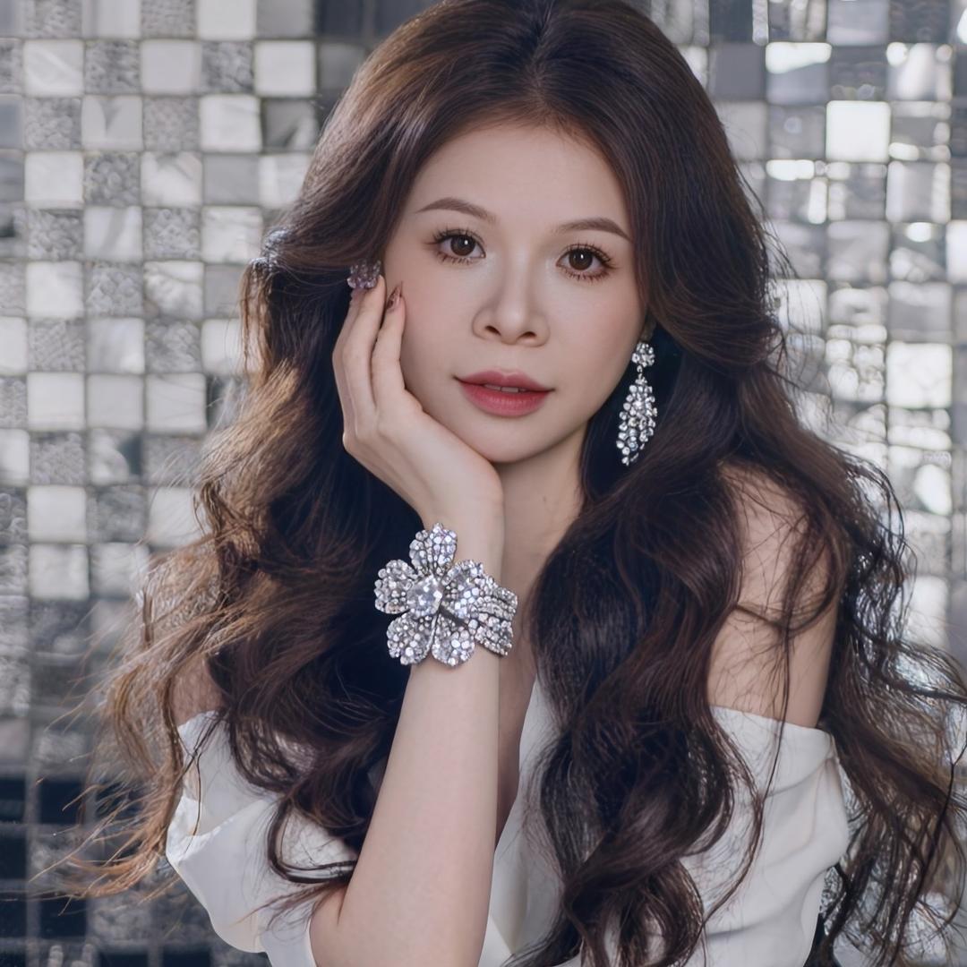 姿绽泥夫人皮肤管理