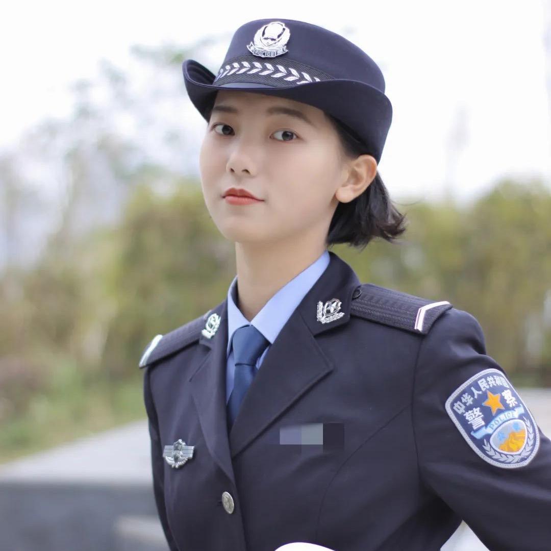 广西警务特色教育蒙老师