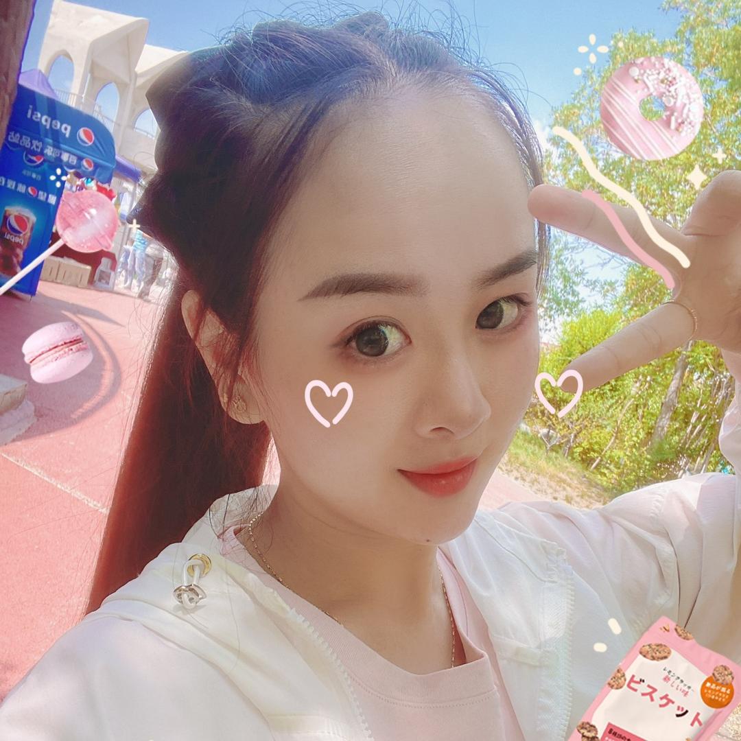 曼曼精品百货