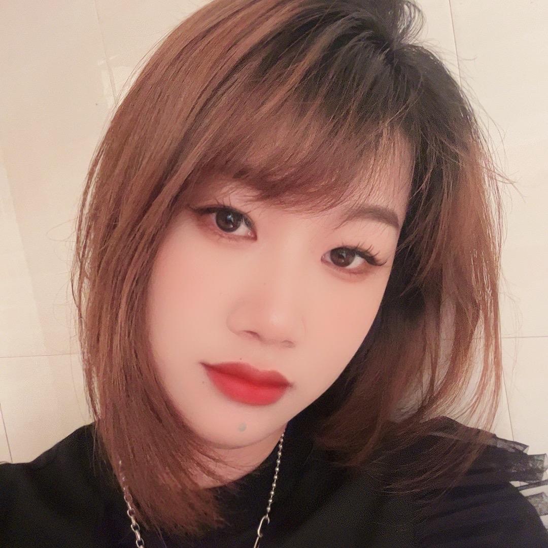 周周 ᨶ႒ᩚ喝酒~