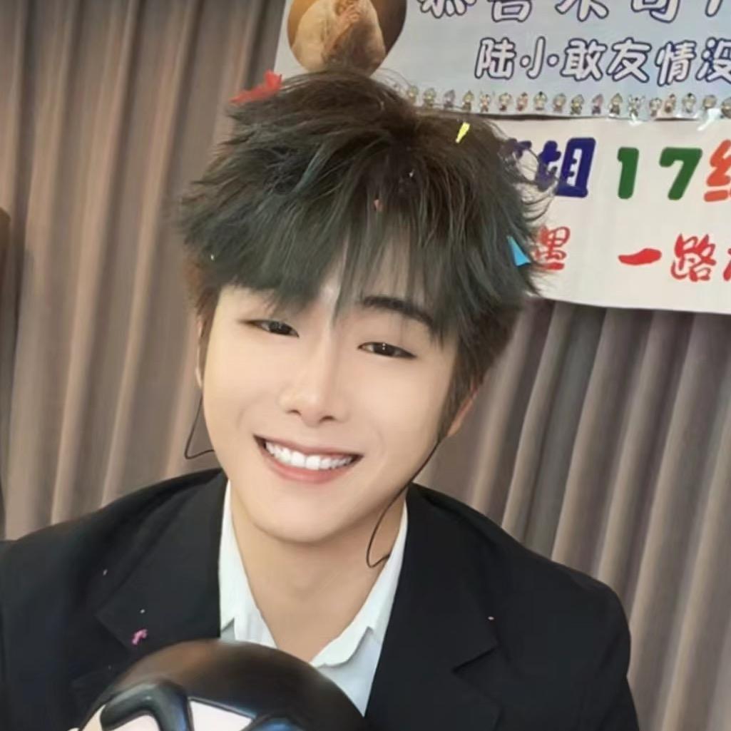 小小小肖（使劲版）