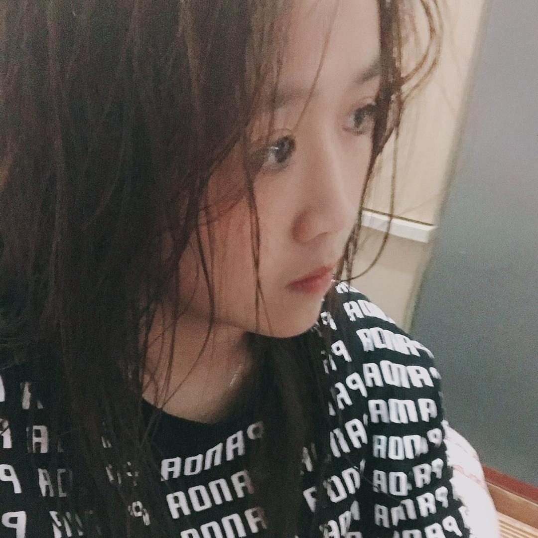 A   小妮