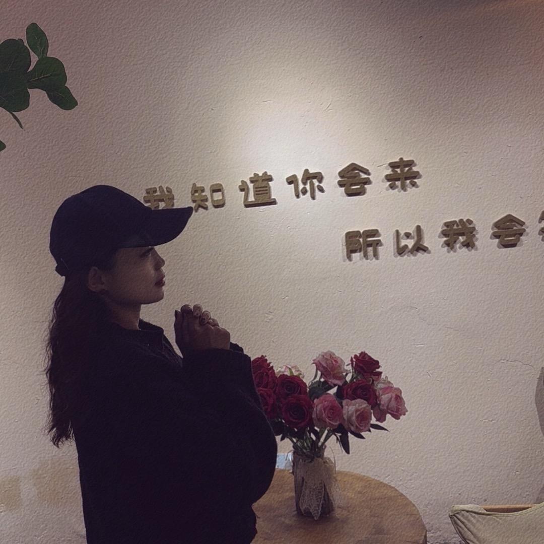 冯家二小姐（纯手工编织包包）