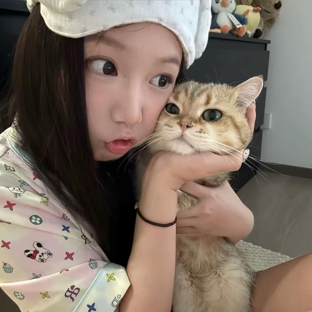 ʚ呆呆ɞ