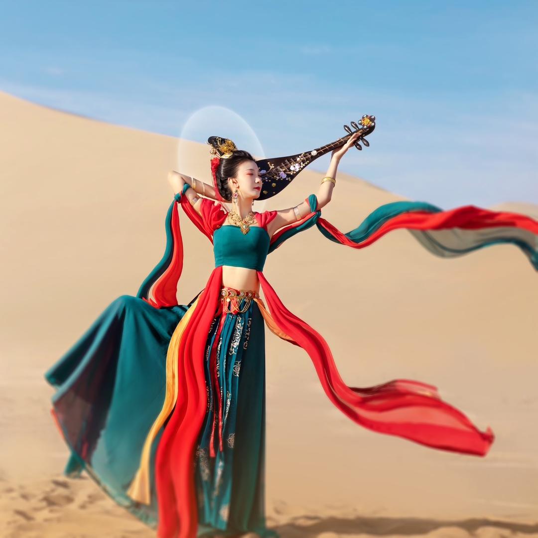 👑👠张🌹花花&#