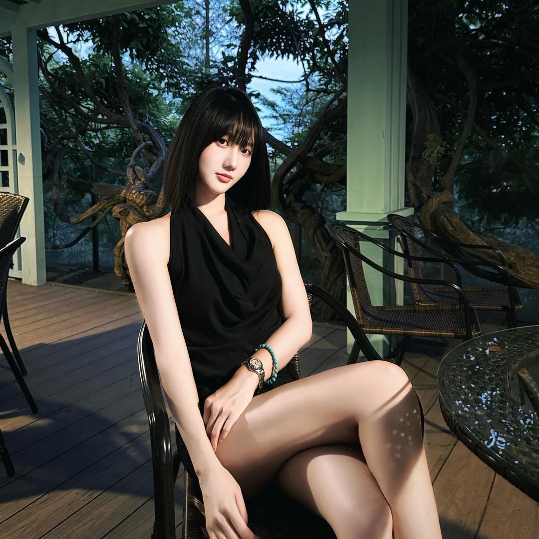 严莉莉Lily@抖音