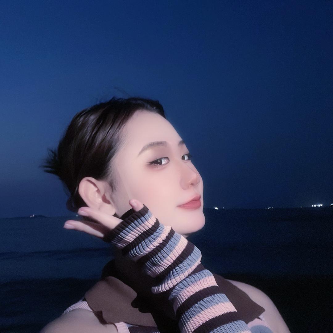 小萌睡不着