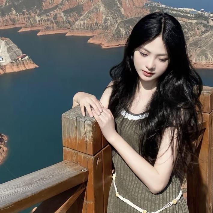 汪启盟灵感广告精选店