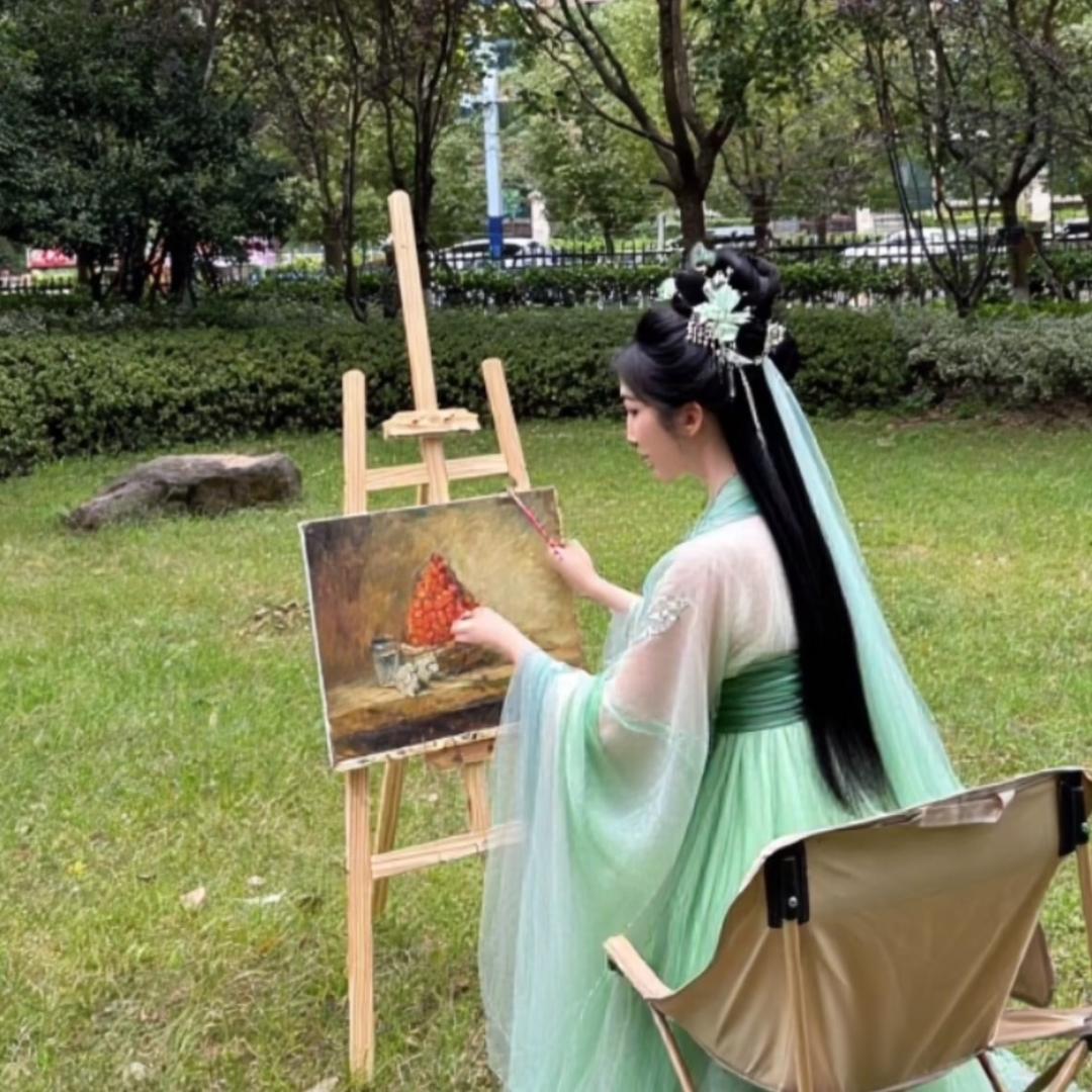 潘将军爱画画