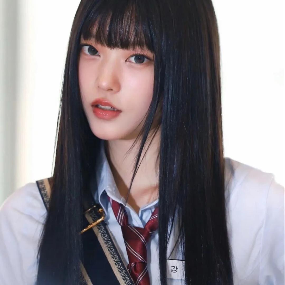 不是小鱼是小余