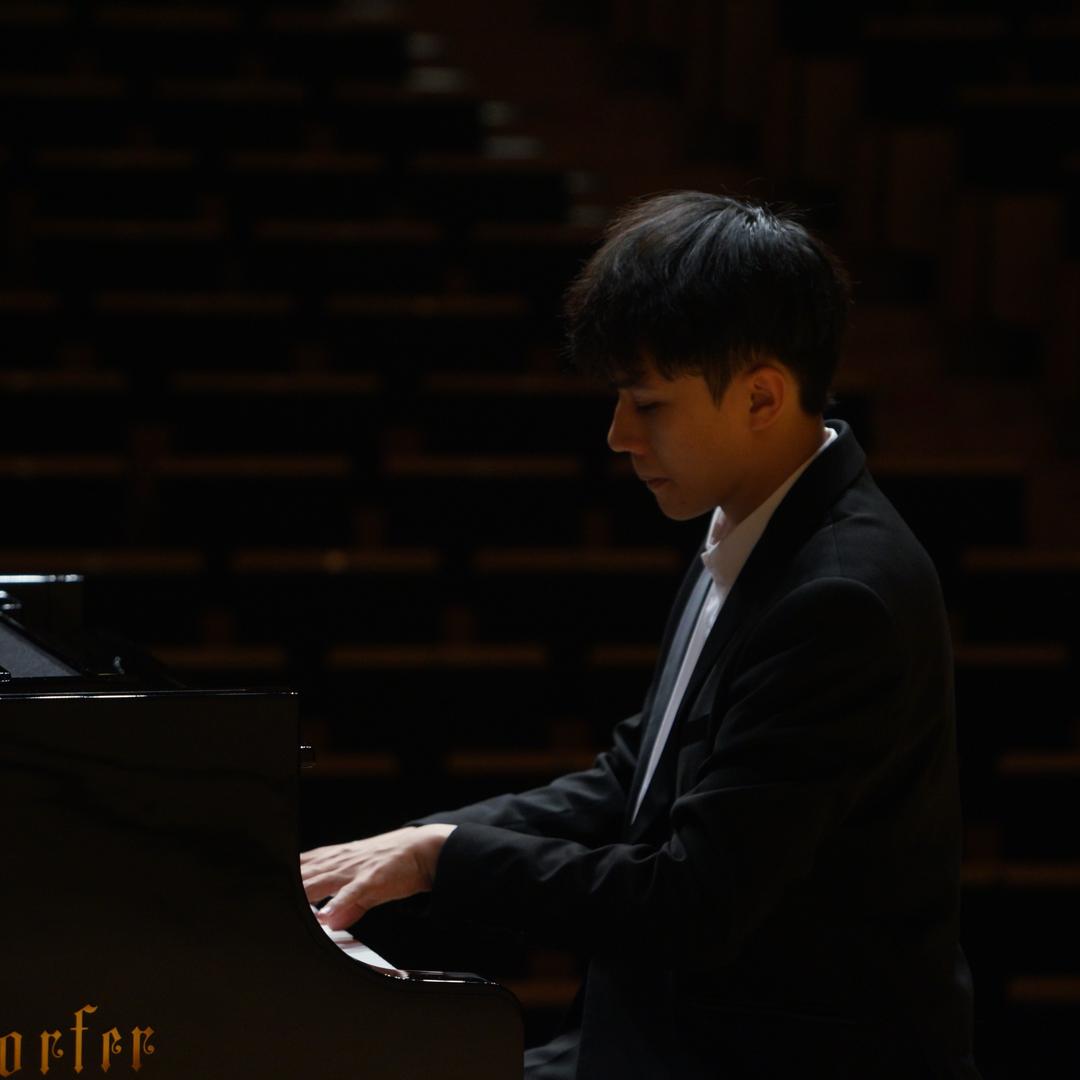 吴官余piano
