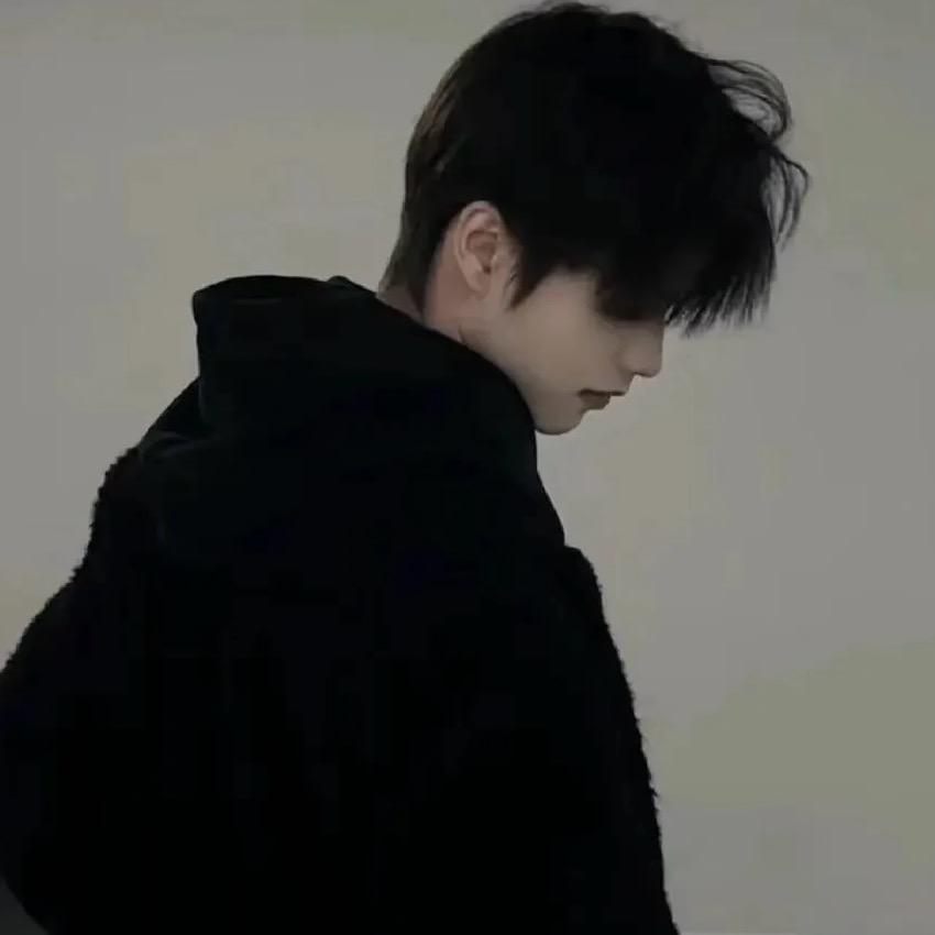 南风ᆺ微凉ó๑