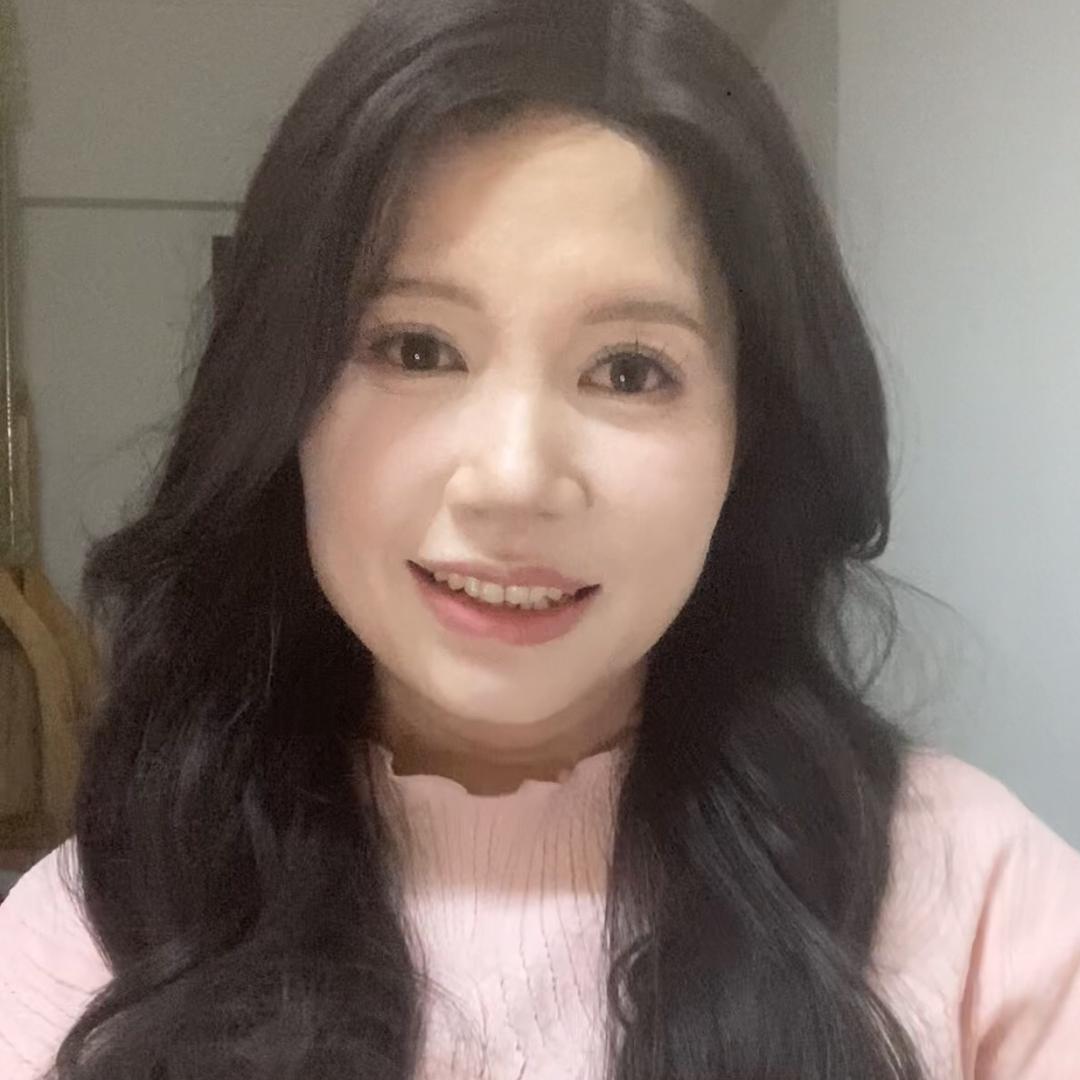 小莫阿姨
