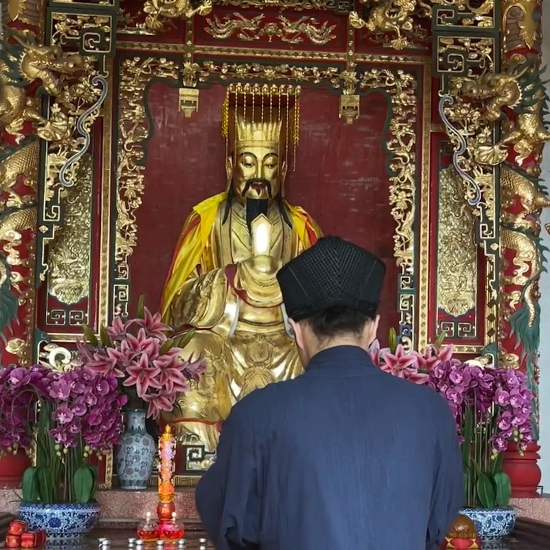 芾秋凄