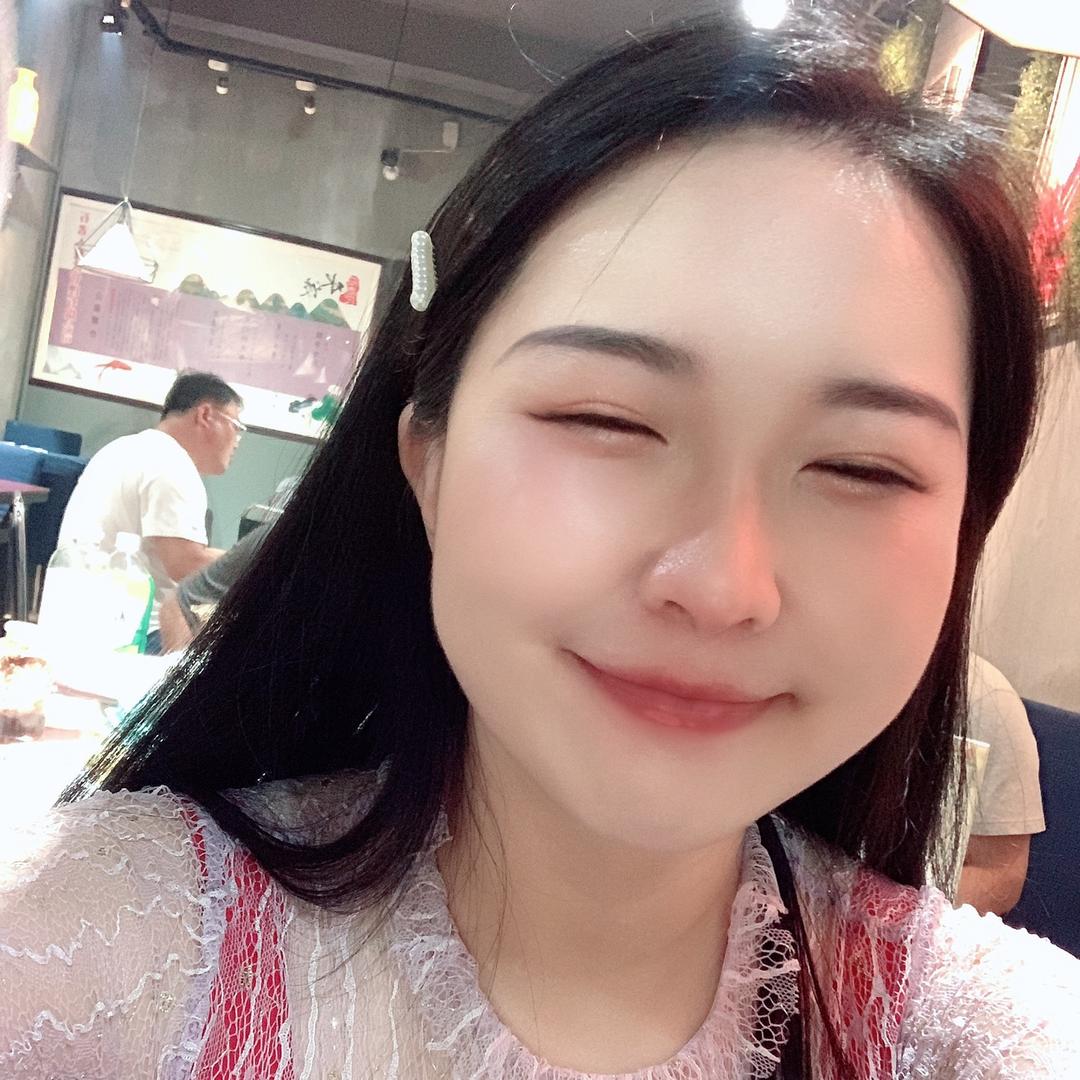 爱吃的小葡萄