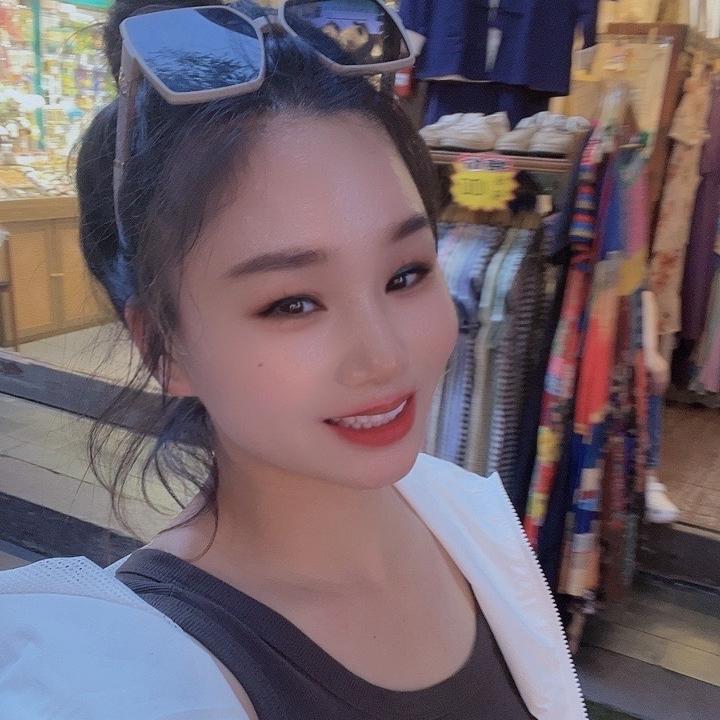 林州剧院南米粒女装