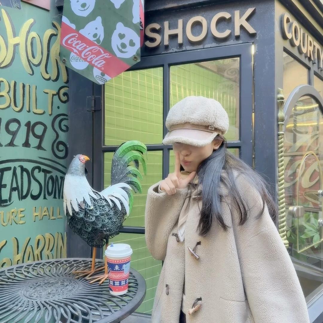 胖胖狗和小小蛇