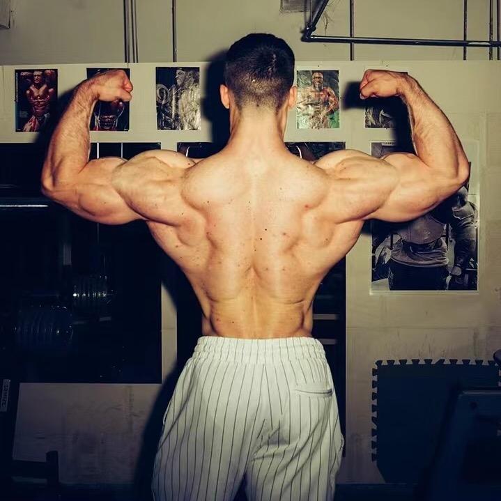 偶尔  聚集一群有趣的灵魂