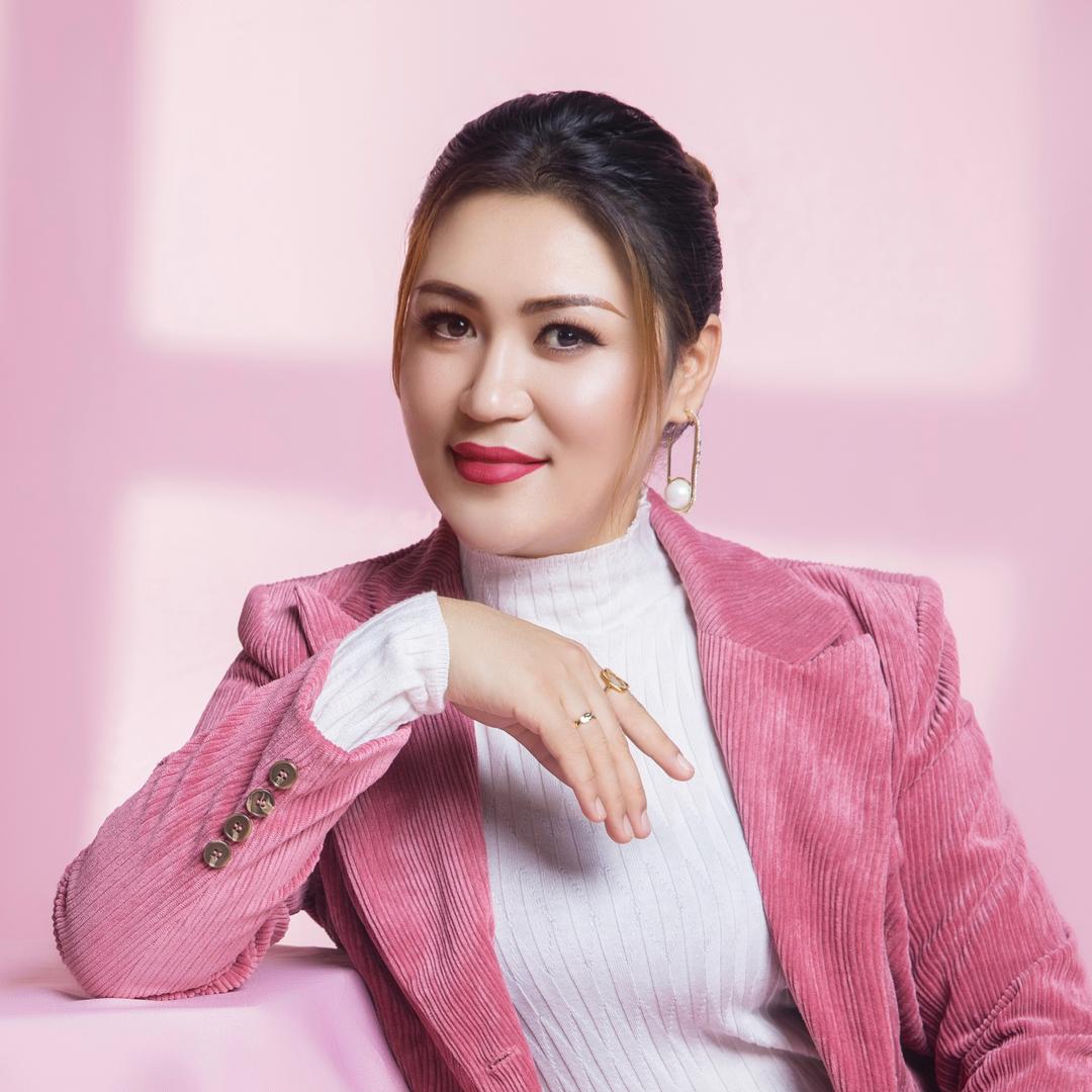 丝路姐妹小吃店创始人
