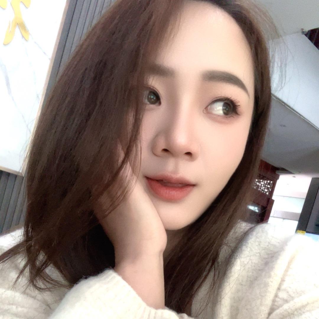 & 櫻轌🎀 ♛