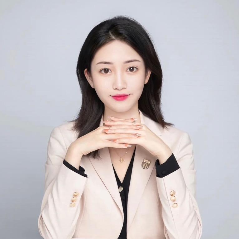 教招上岸何老师
