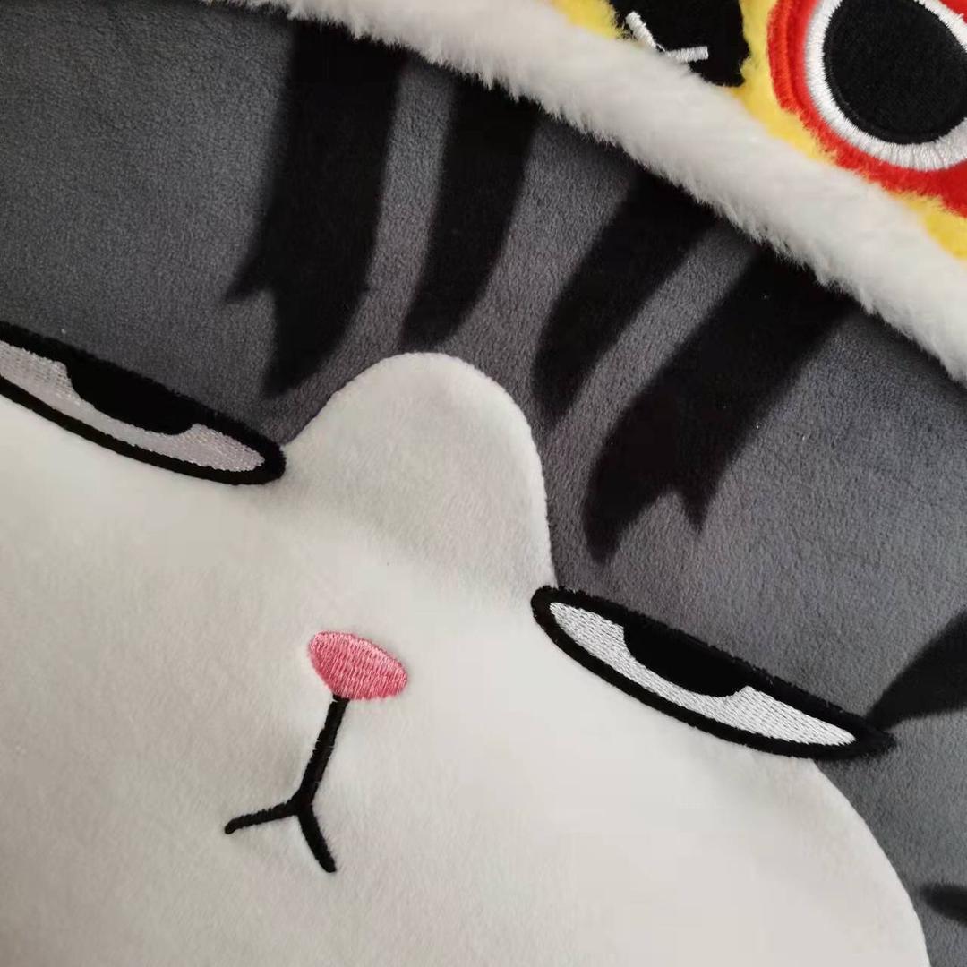 表情丰富的无面人