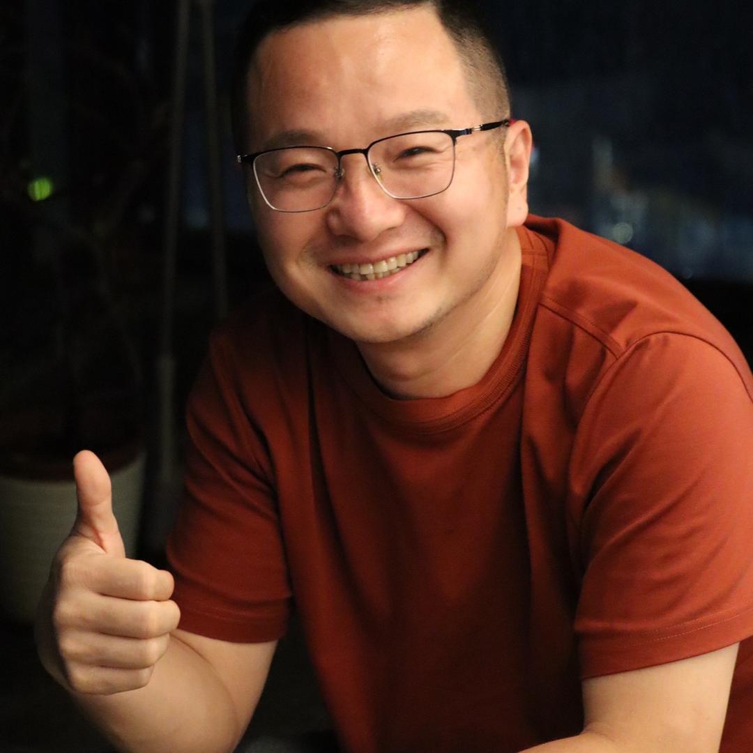 东莞门窗-眼镜张