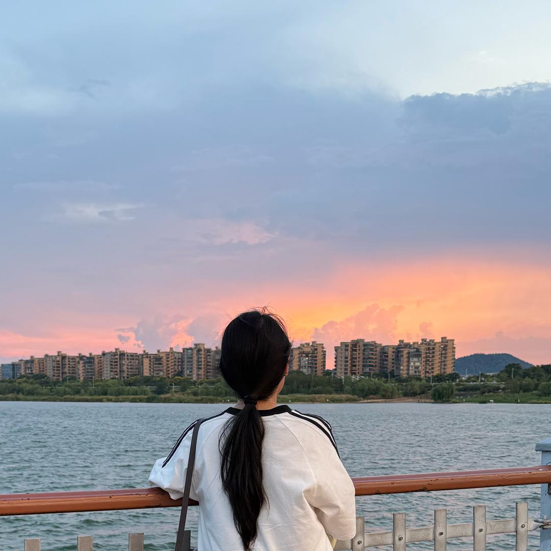 小黄讲直播带货