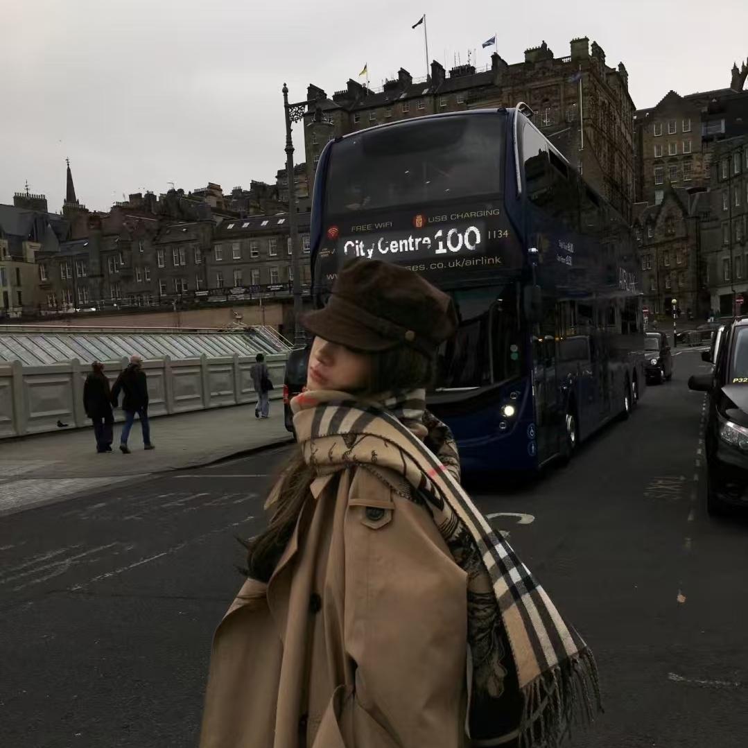 鄂绒轻奢羊绒毛围巾