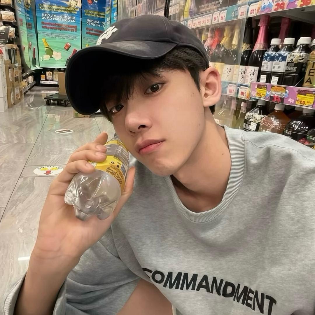 他们都叫我小宋