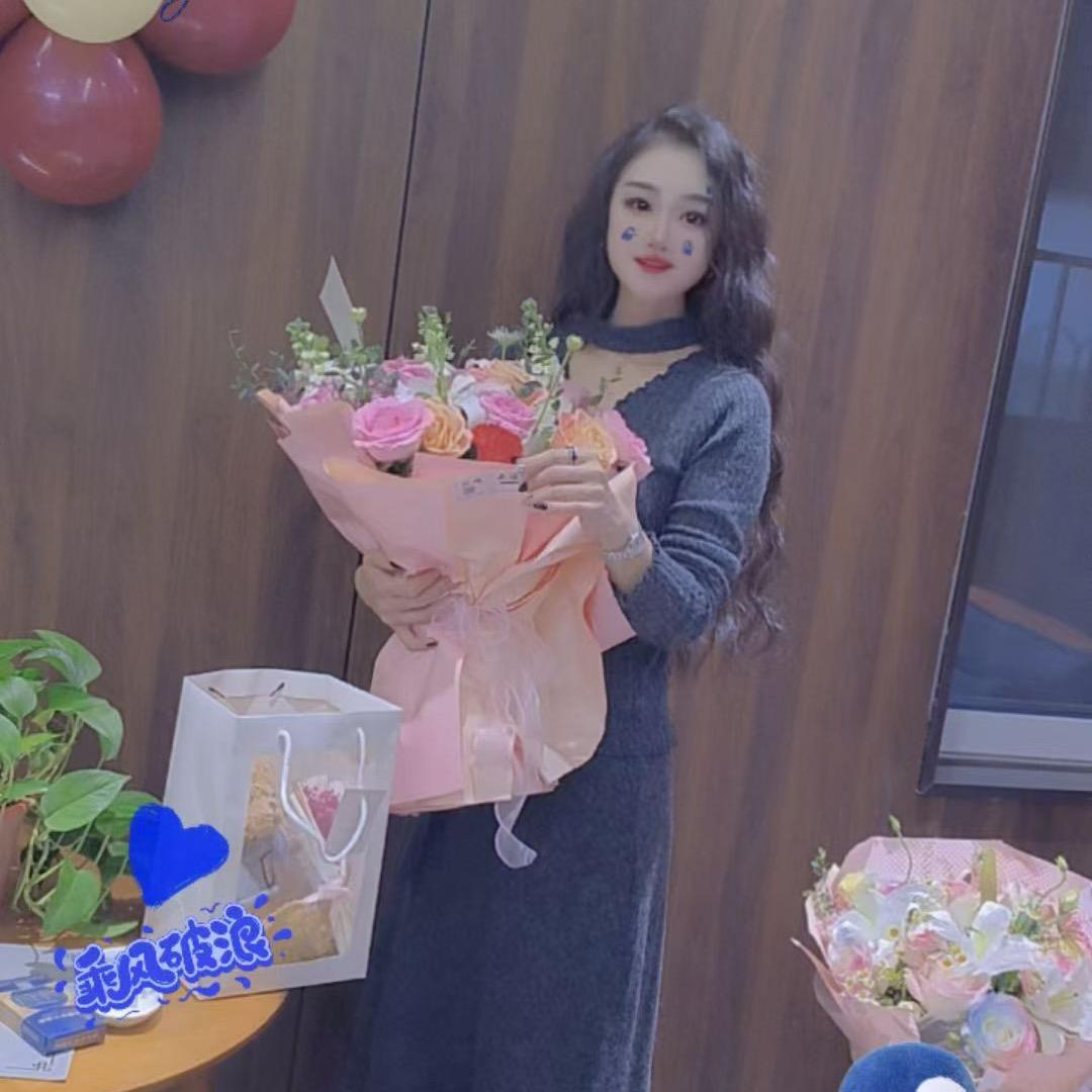 @蔻蔻吖