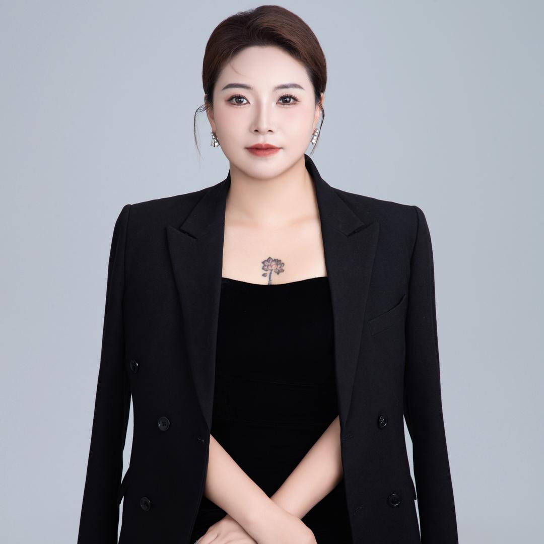 塑明星区域总裁韦容