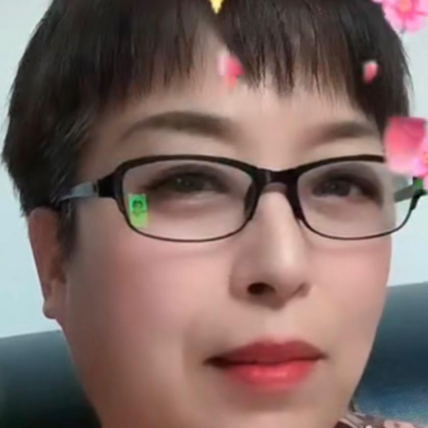 神色古怪的宋德秋头像