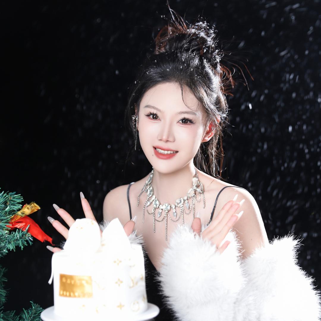 美美轻奢服饰