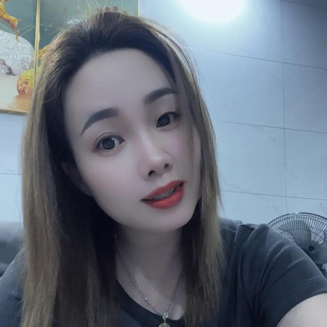 单双眼皮的小女孩👧