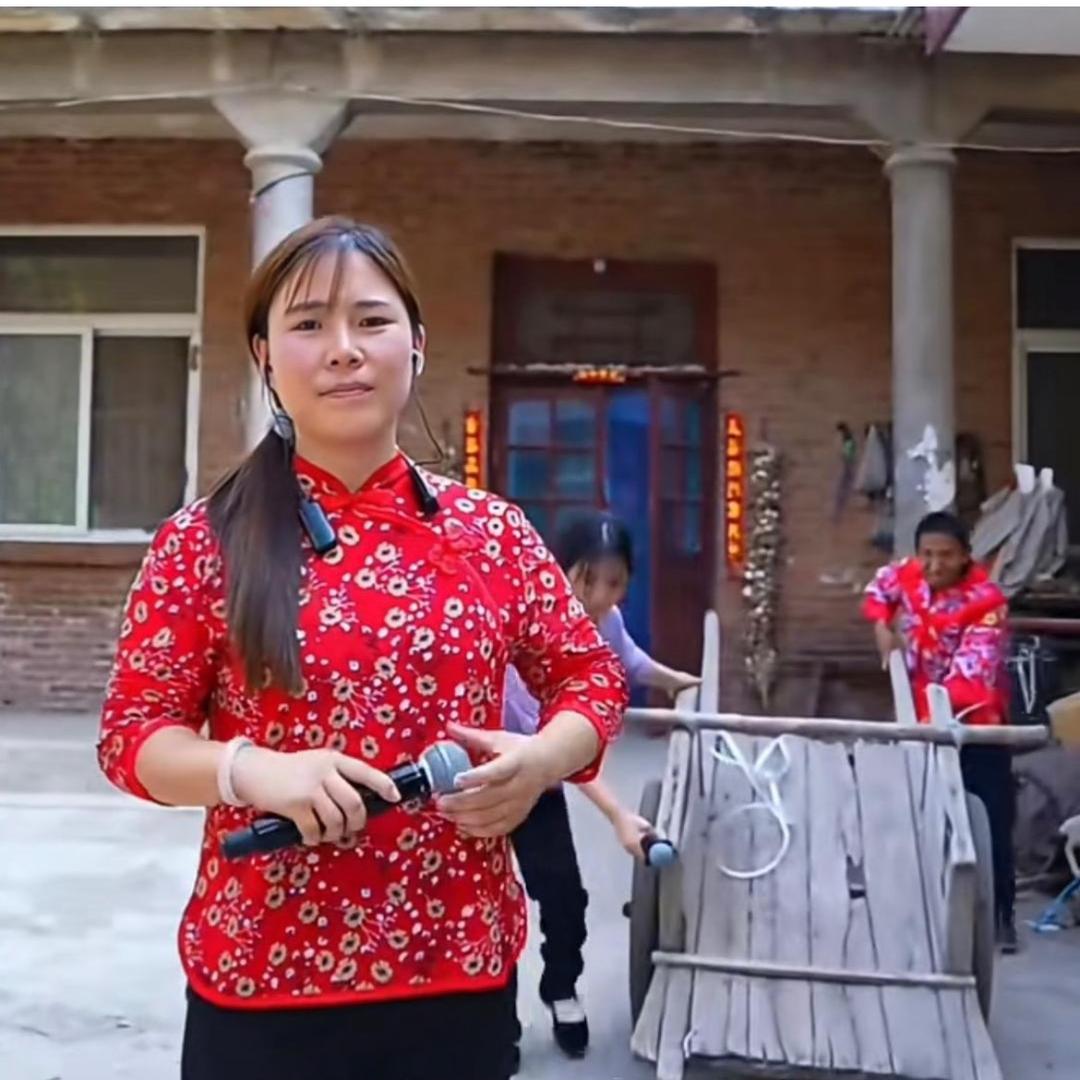 静静（小土妹妹妹）