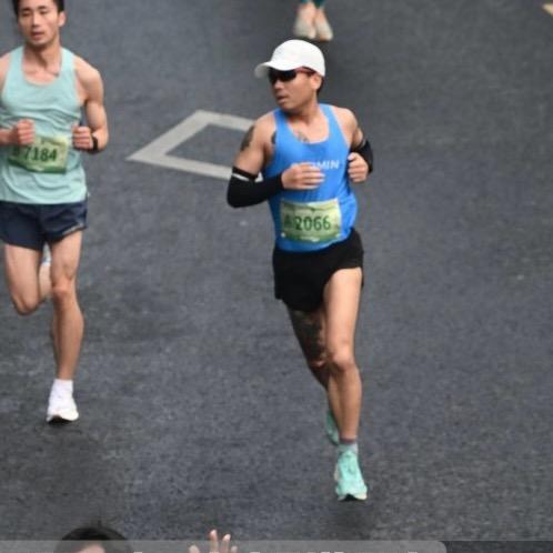 🌚 Andrew 🐰⁰².₀₈