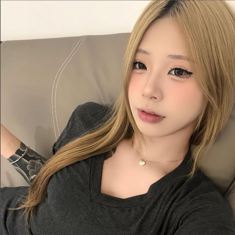 婷婷、