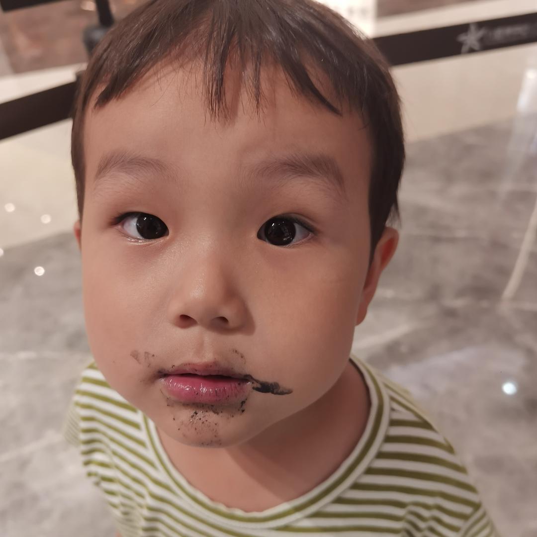 小凌乳